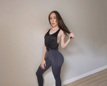 Subscribe to my newsletter for exclusive offers & workout tips